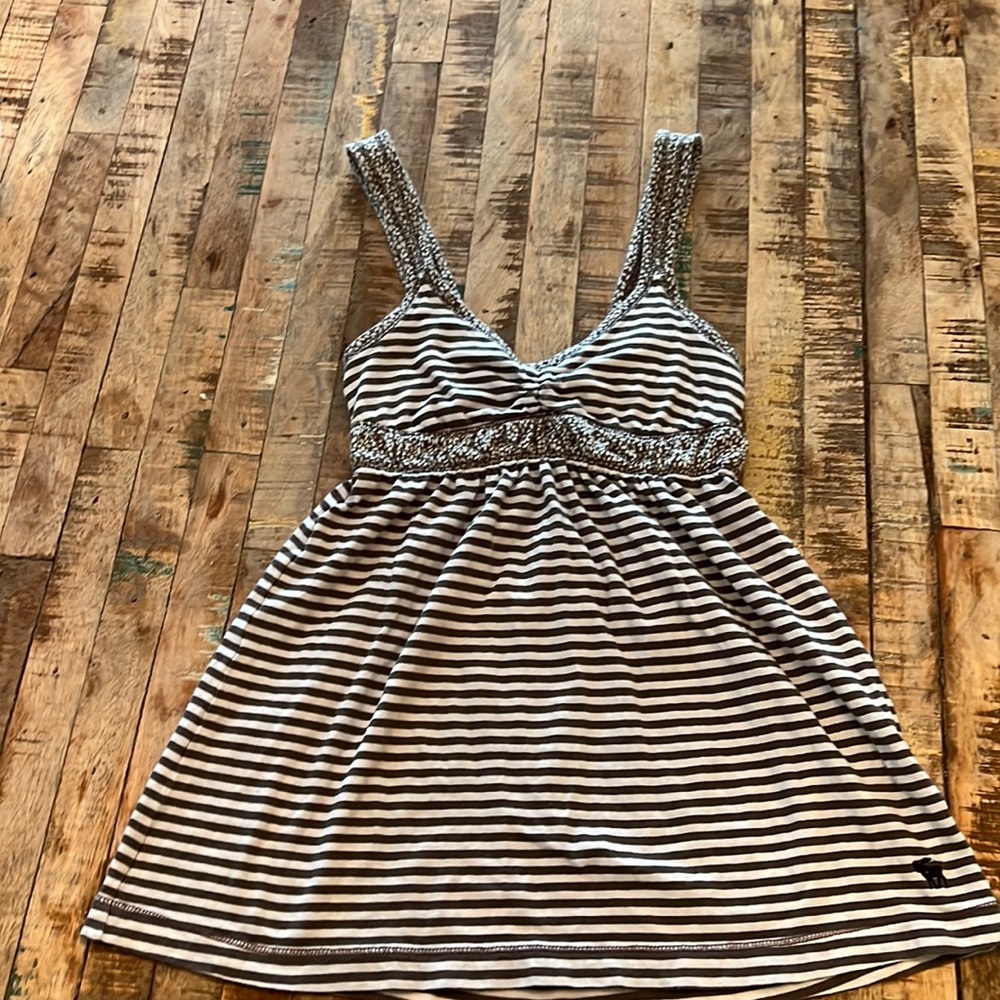 Girls summer tank size small